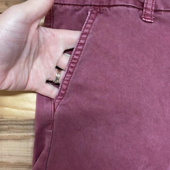 American Eagle Outfitters size 8 Midi Chino Mauve Pink Mid-rise 5” Inseam Shorts - Picture 2 of 12